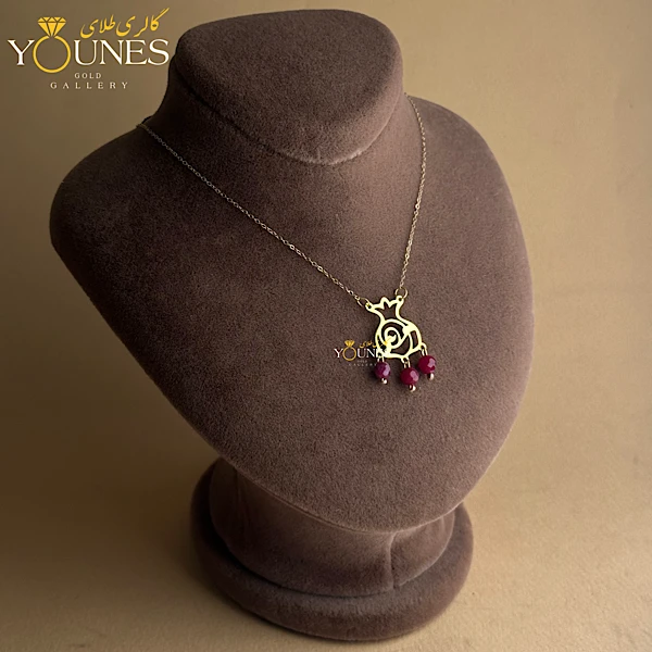 گردنبند طلا انار سه سنگ قرمز